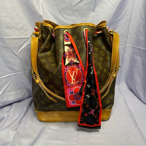Louis Vuitton Handbags - Louis Vuitton vintage Noe GM